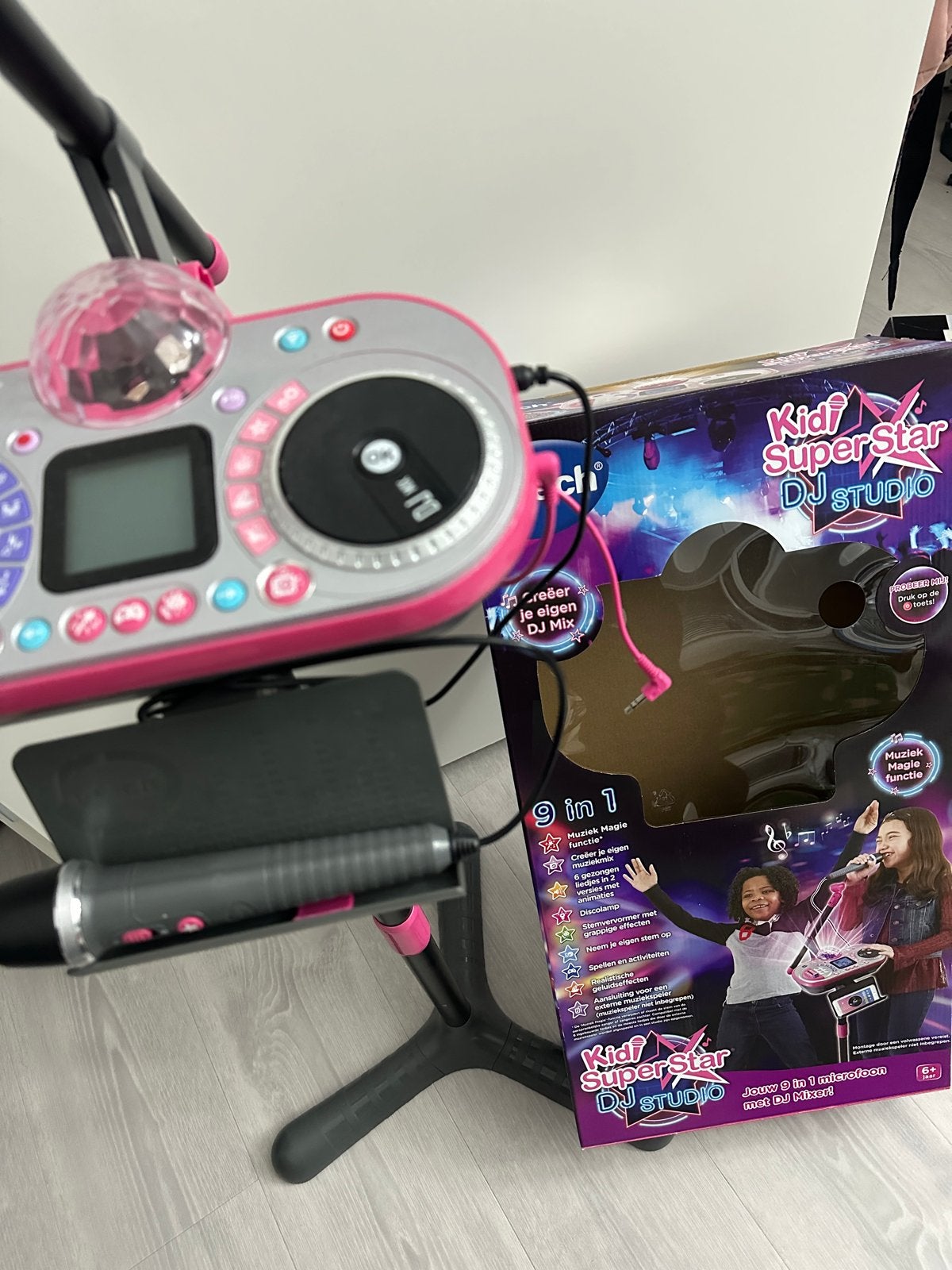 VTech Kidi Super Star DJ Studio met microfoon, Ophalen, Zo goed als nieuw, Ontdekken, Met licht