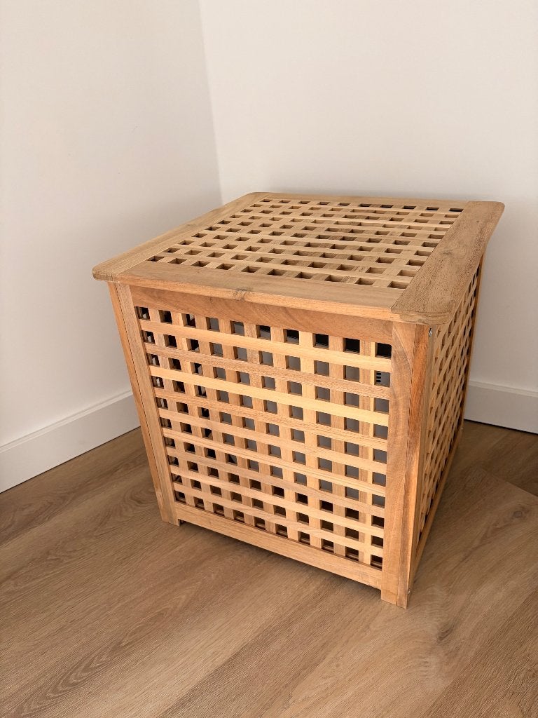 IKEA hol side table, Huis en Inrichting, Ophalen, Minder dan 50 cm, Zo goed als nieuw, 25 tot 50 cm