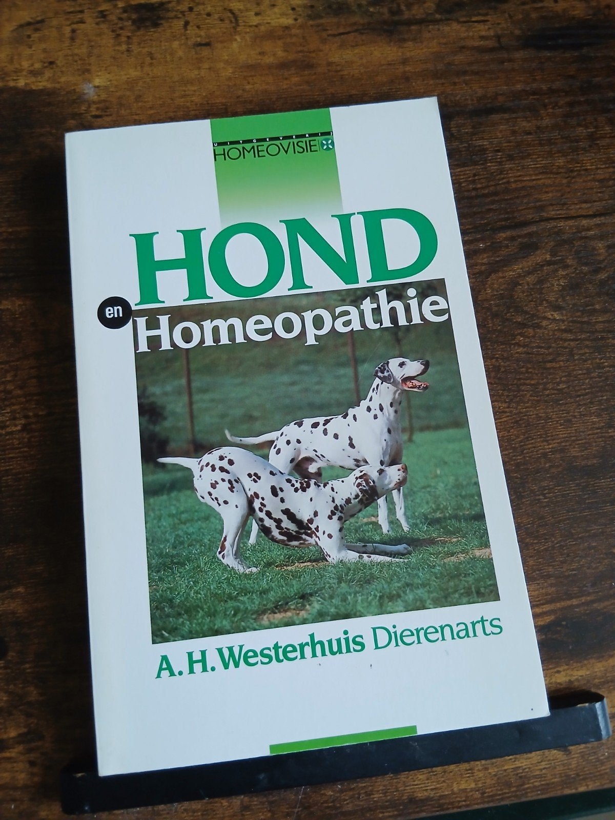 Hond en Homeopathie - A.H. Westerhuis Dierenarts, Boeken, Ophalen of Verzenden, Honden