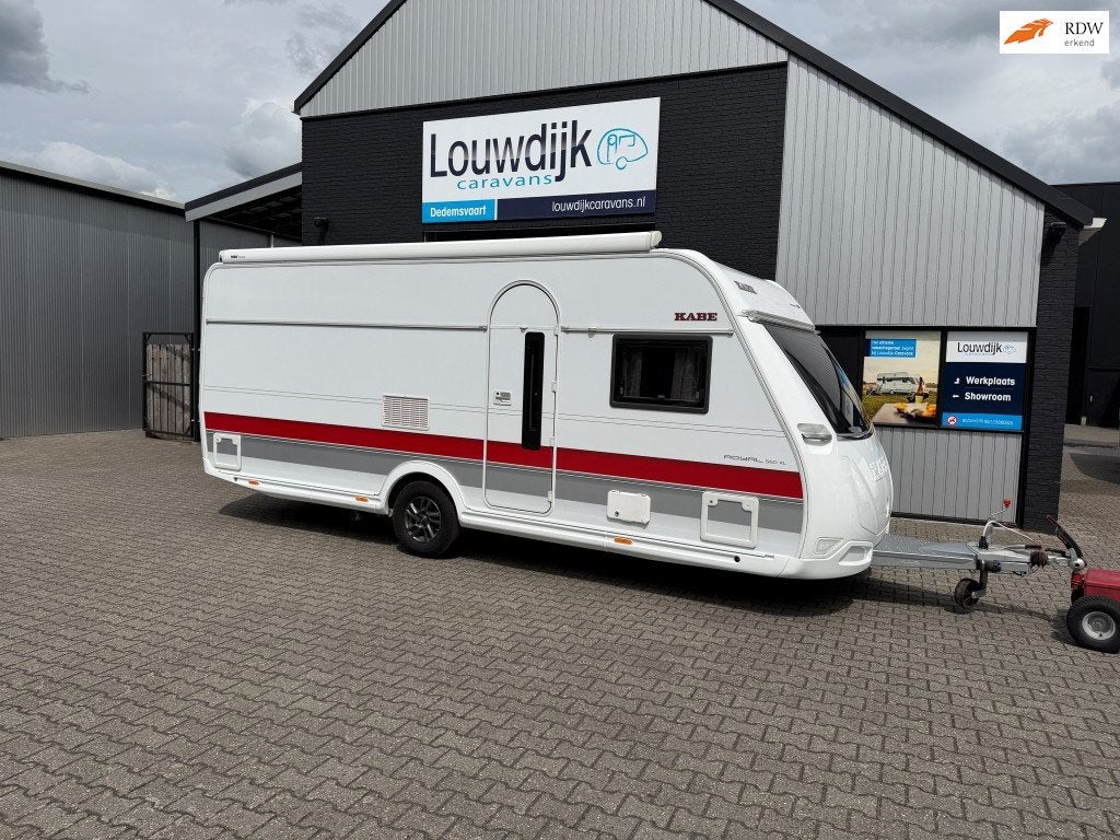 KABE Royal 560 XL ’22 (Fransbed, Rondzit), Rondzit, Vast bed, 7 tot 8 meter, Bedrijf