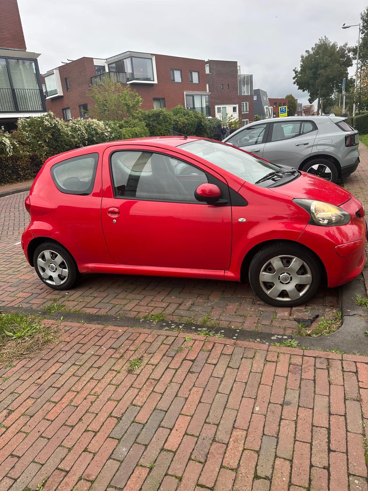 Toyota Aygo 1.0 12V Vvt-i 3DRS MMT 2007 APK 08-2027!, Auto's, Voorwielaandrijving, 4 stoelen, 68 pk, Origineel Nederlands