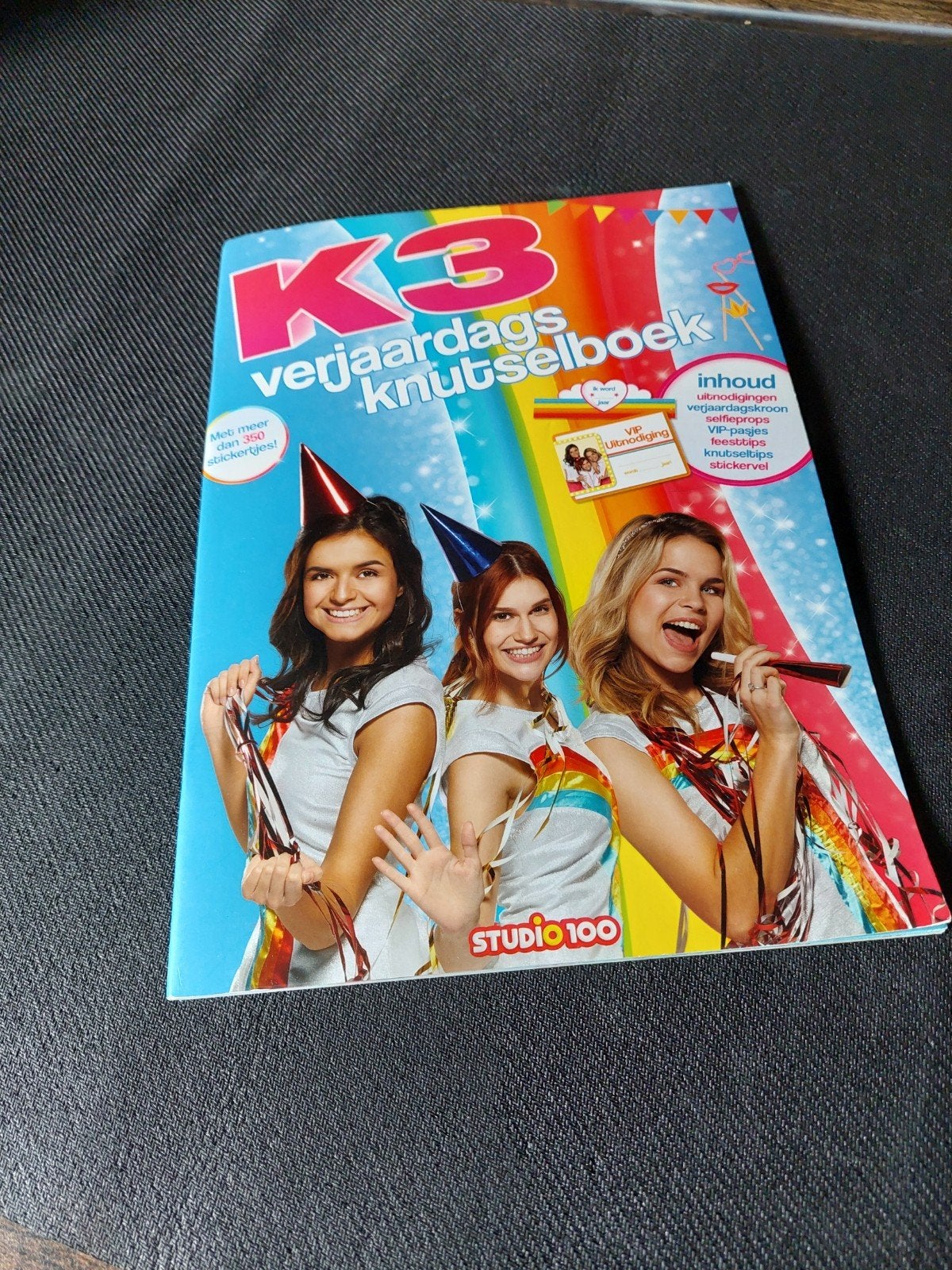 K3 Verjaardags Knutselboek - Nieuwstaat, Ophalen of Verzenden, Gelezen