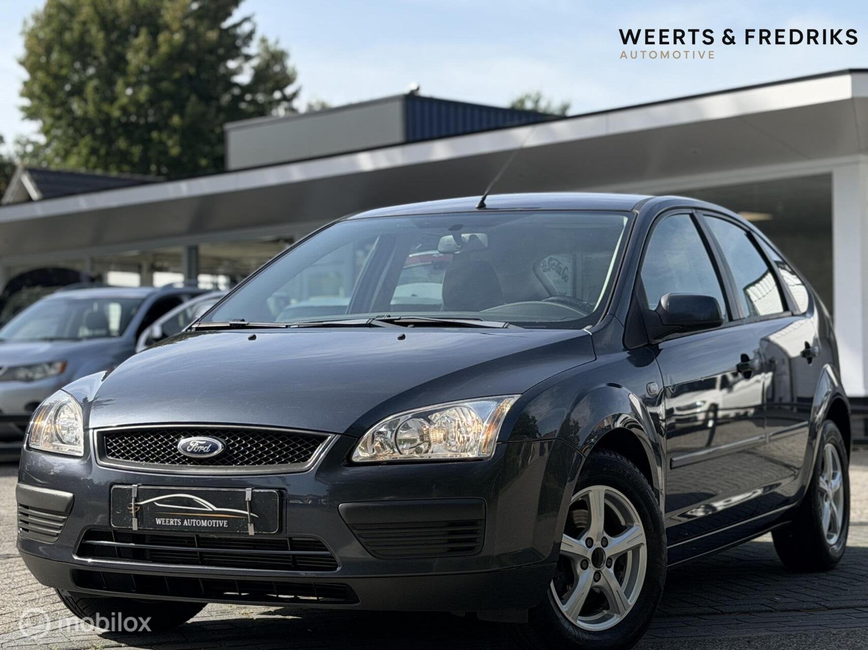 Ford Focus 1.6-16V Trend |AIRCO|LICHTMETAAL|NAP|CRUISE, 1596 cc, Gebruikt, Zwart, 4 cilinders