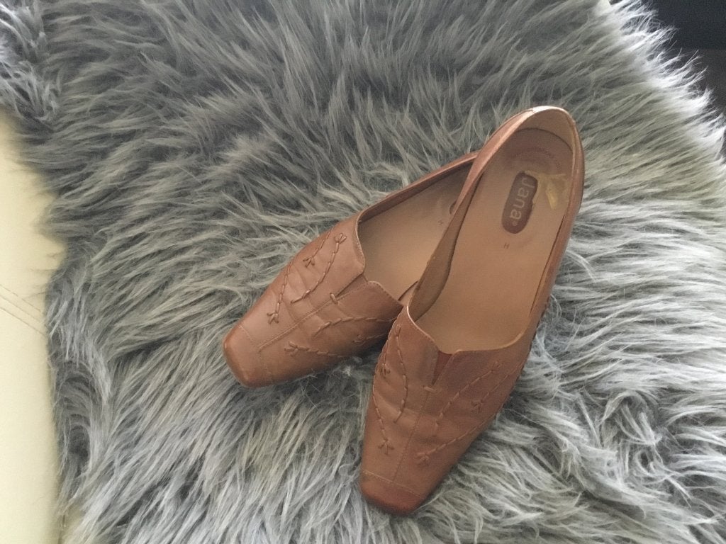 Bruine pumps/ instapper 38H Jana, Ophalen, Bruin, Instappers, Zo goed als nieuw