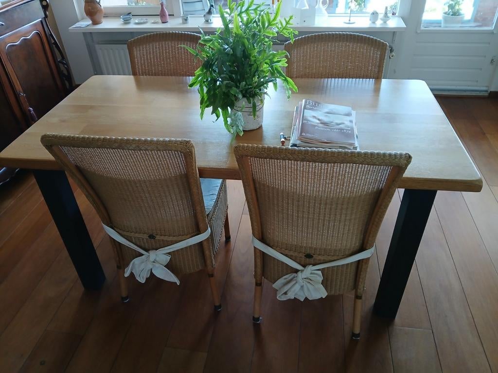 4 Lloyd Loom stoelen met kussens - Ophalen in Bussum, Gebruikt, Overige kleuren, Lloyd Loom, Vier