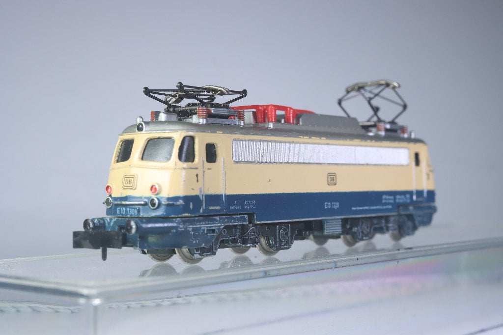 Elektrische locomotief type E 10, Rheingoldkleuren, DB