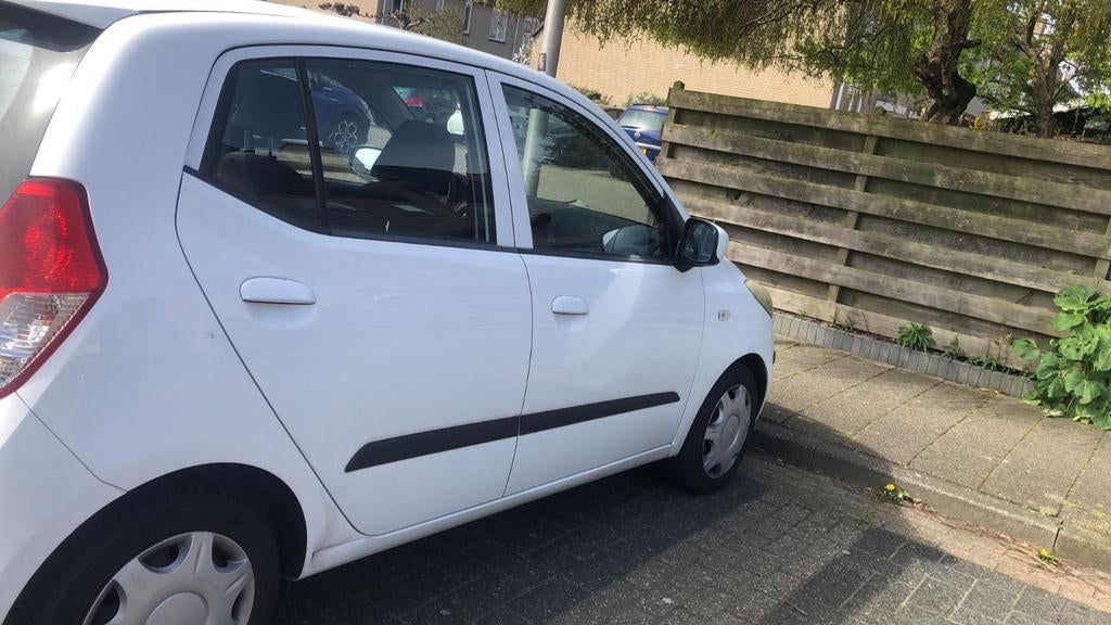 Hyundi i10 Nieuwe distributieriem, Auto's, Hyundai, Voorwielaandrijving, 31 €/maand, 4 cilinders, 400 kg