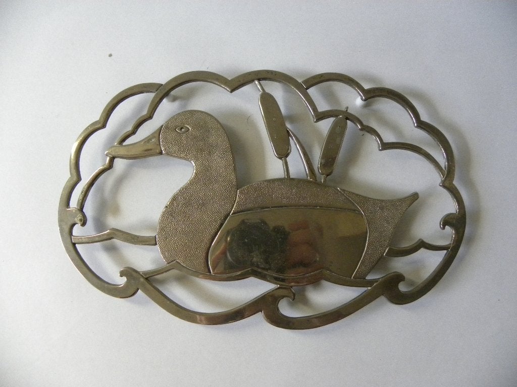 Onderzetter pan verzilverd eend, Metaal, Ophalen of Verzenden, Zo goed als nieuw, Pannenonderzetter