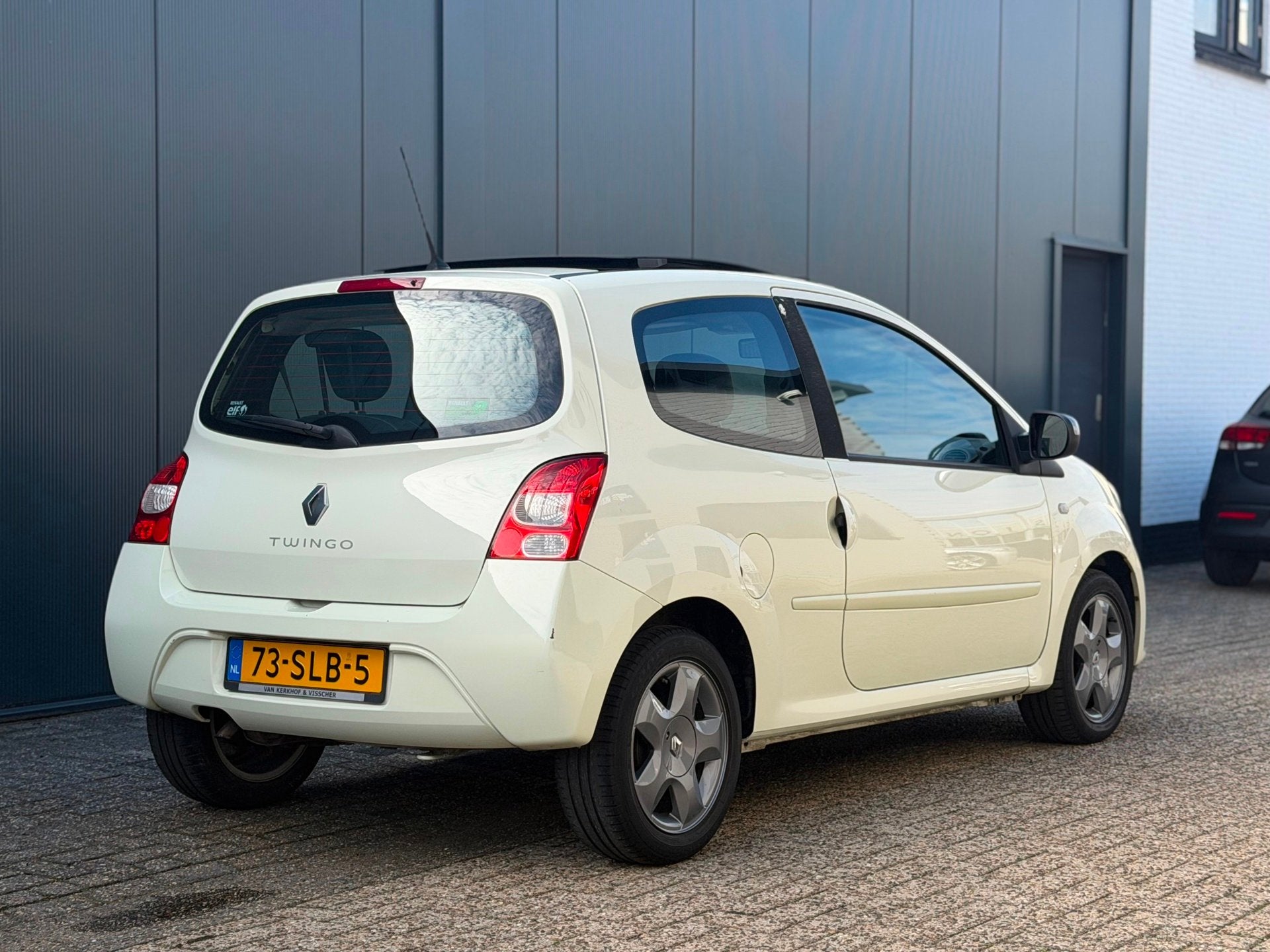 Renault Twingo 1.2-16V Panoramadak | Airco | Cruise | NAP!, Twingo, Gebruikt, 4 cilinders, 4 stoelen