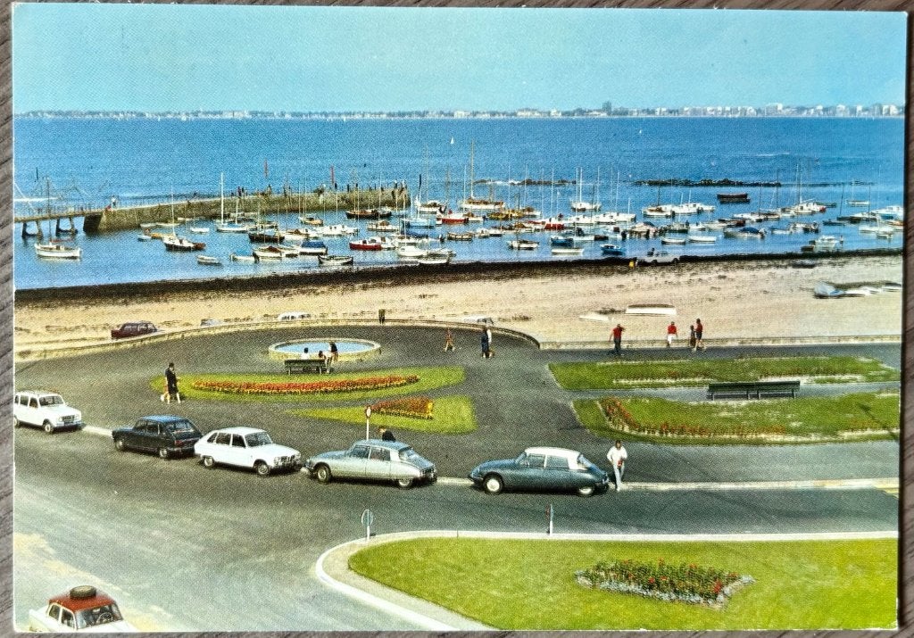 Auto's - 2 x Citroen DS - Pornichet la Baule - Frankrijk '73, Verzenden, 1960 tot 1980, Gelopen, Frankrijk
