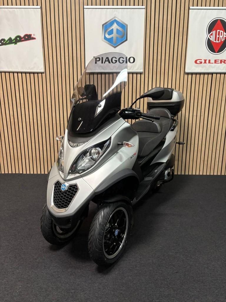 Piaggio MP3 300 LT Sport ABS ASR 2014 Autorijbewijs, Motoren, Motoren | Piaggio, LED Verlichting, 300 cc, Bedrijf, Sport