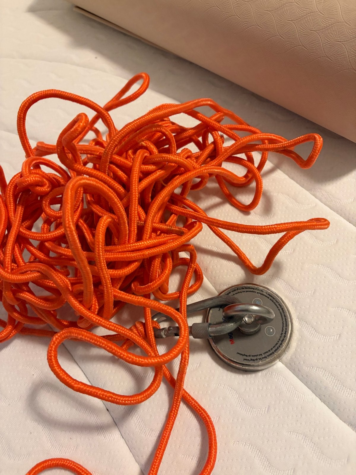 Magneetvissen set: sterke magneet met oranje touw, Ophalen, Gebruikt