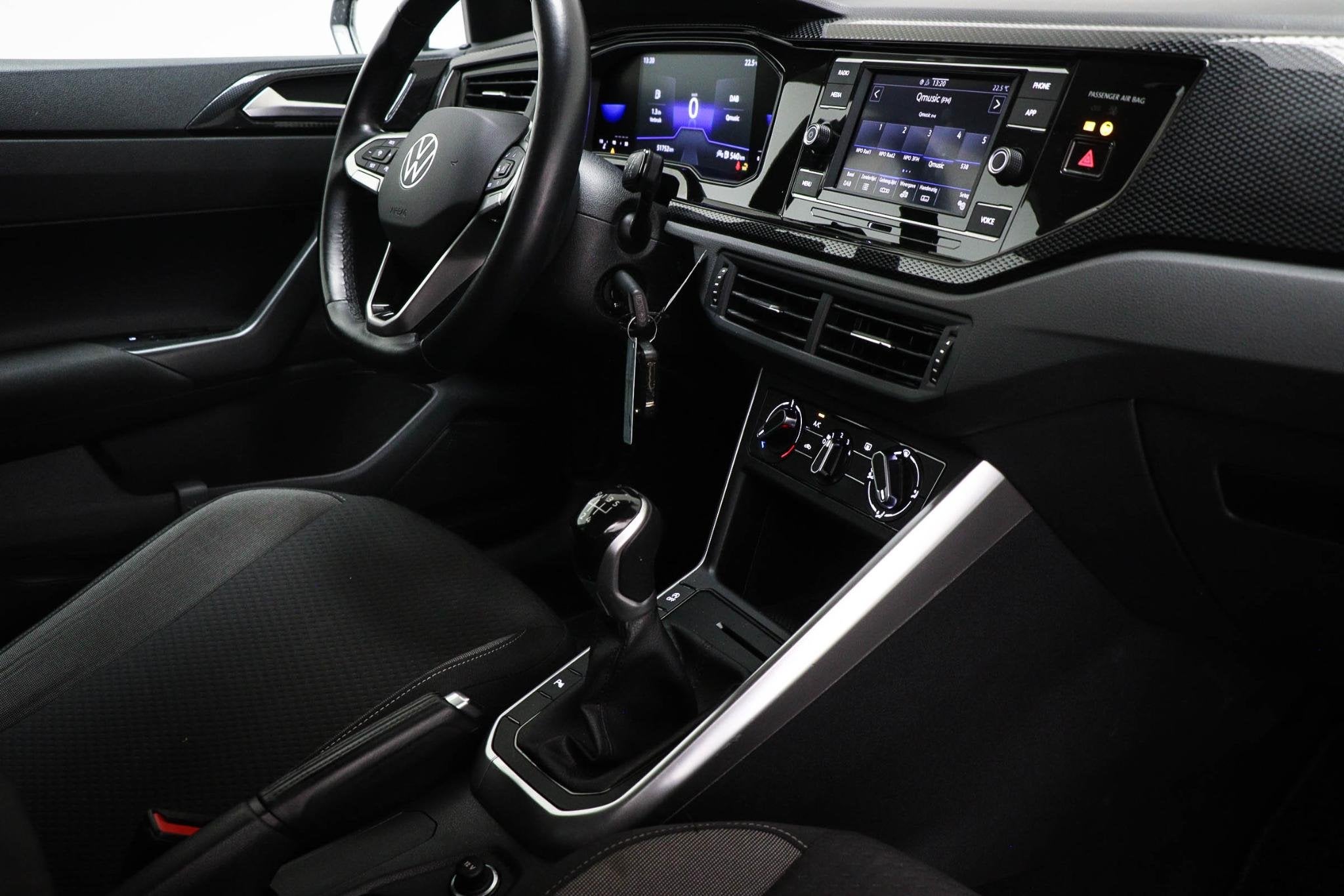Volkswagen Polo 1.0 TSI Life | AIRCO | DAB | APPLE | 16", Voorwielaandrijving, Stof, Gebruikt, Met garantie (alle)