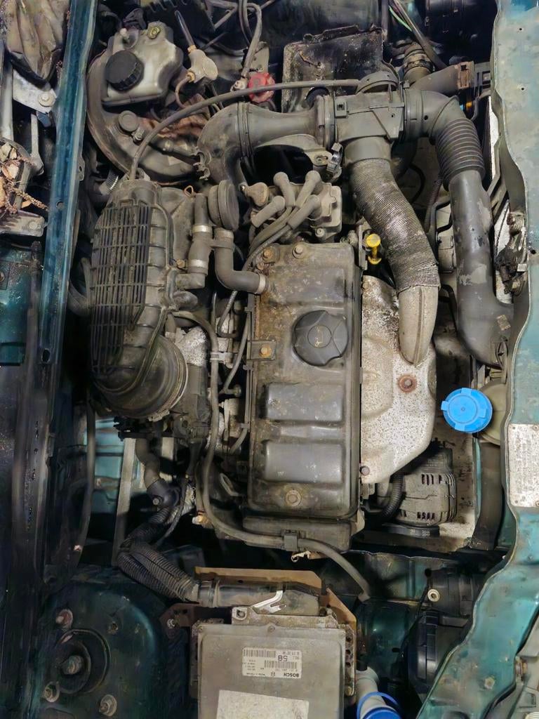 Peugeot 106 1.1 Motorblok en Onderdelen, Auto-onderdelen, Motor en Toebehoren, Ophalen of Verzenden, Gebruikt, Peugeot