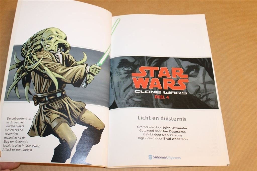 Star Wars Clone Wars 4 — Licht & Duisternis, Boeken, Eén comic, Ophalen of Verzenden, Gelezen, Amerika