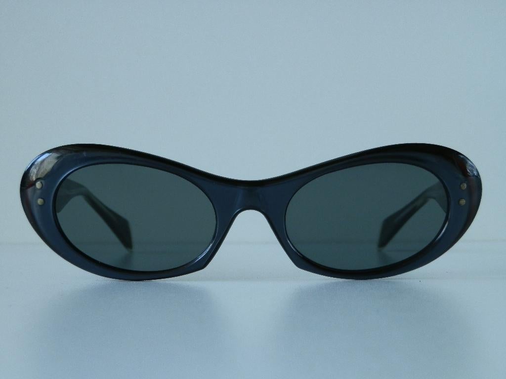 Vlinder / Cat Eyes zonnebril . Vintage ., Overige merken, Zonnebril, Overige kleuren, Ophalen of Verzenden