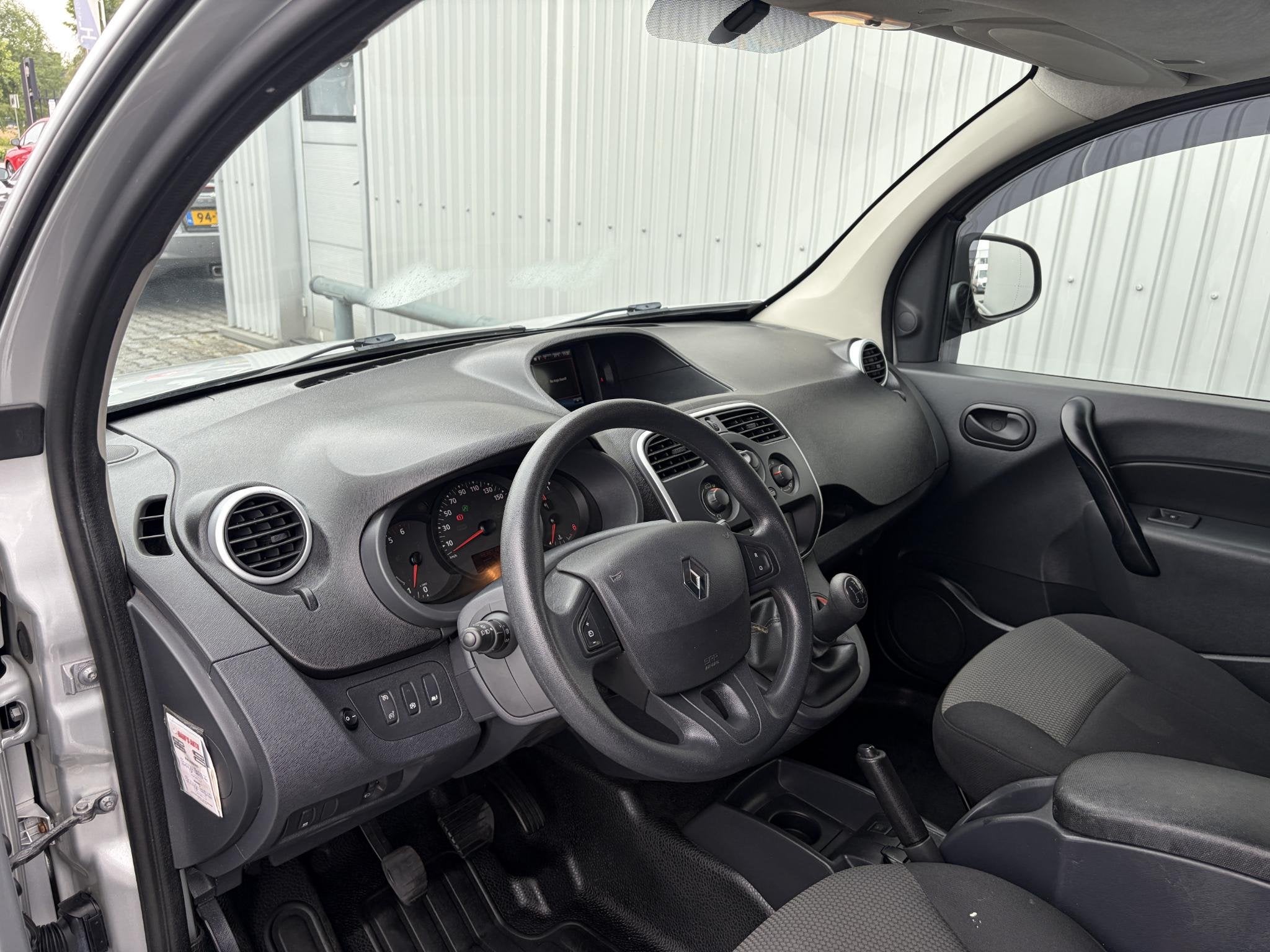 Renault Kangoo 1.5 dCi 75 Energy Comfort*NAVI*CRUISE*TEL*A/C, Voorwielaandrijving, Stof, Gebruikt, Euro 6