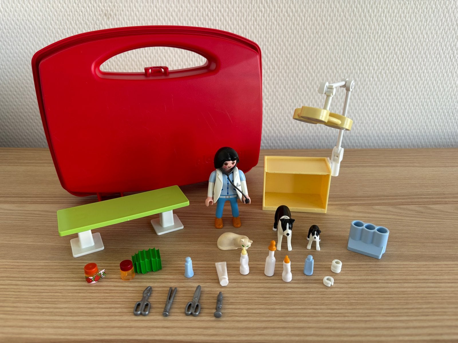 Playmobil Dierenarts in Meeneem Koffer, Ophalen of Verzenden, Zo goed als nieuw