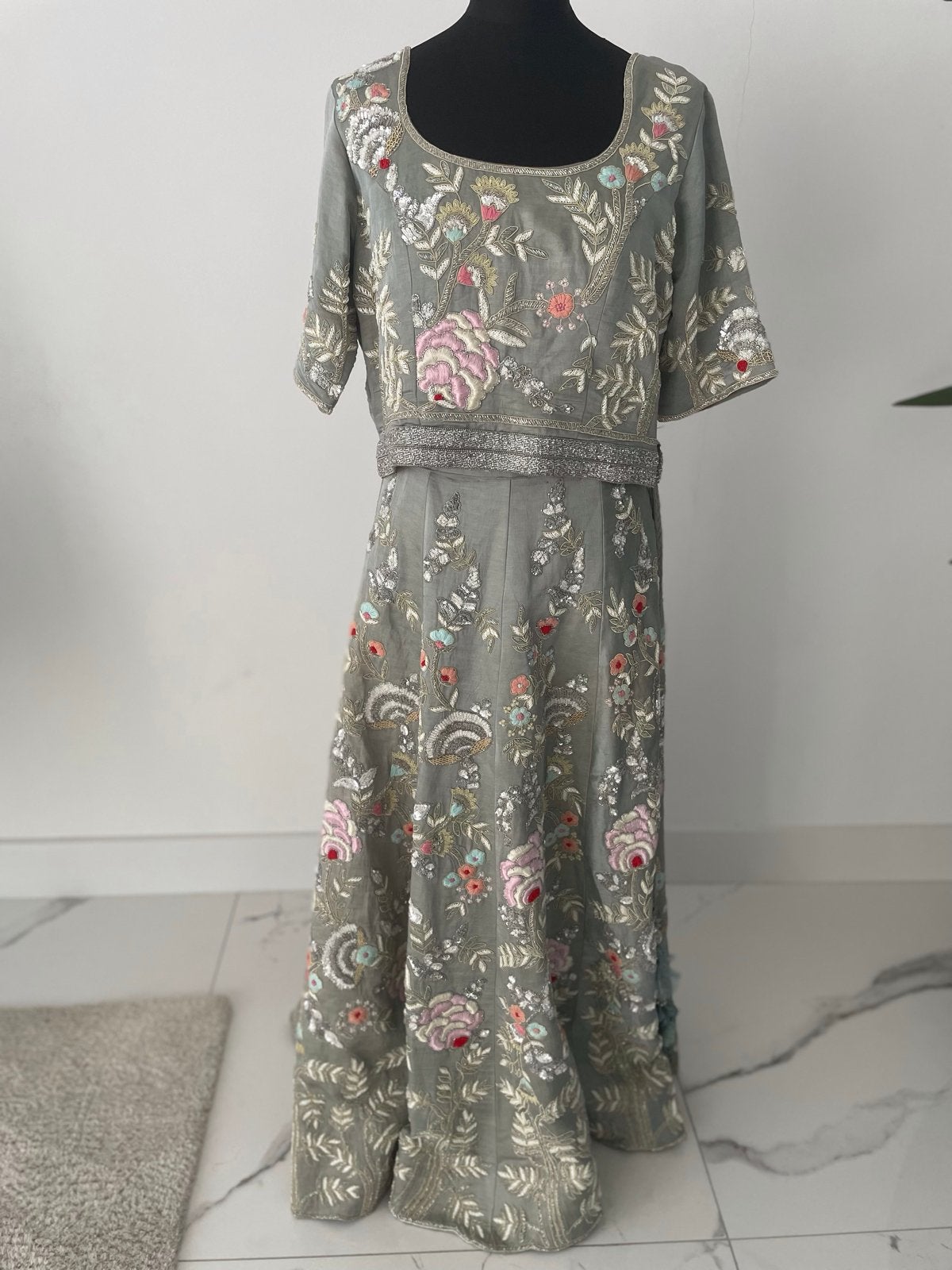 Prachtige Indiase lehenga set als nieuw maat L, Overige typen, Maat 42/44 (L), Ophalen of Verzenden, Zo goed als nieuw