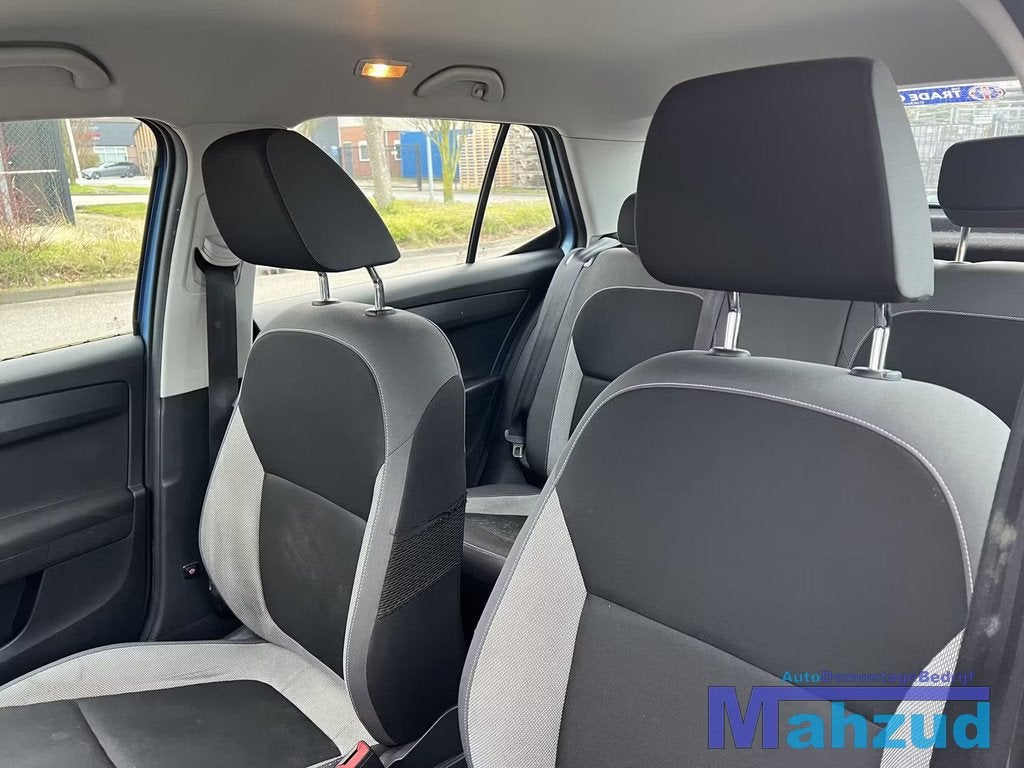 SKODA FABIA 3 ZWART WIT Interieur compleet 2014-2021, Skoda, Skoda Auto a.s., Gebruikt, Infoline@skoda-auto.cz