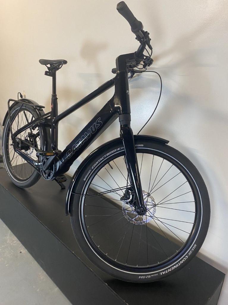 BATAVUS EGO RAZER EXCLUSIVE Heren Zwart 48cm 2024, -, - 0
-, NL, Batavus, Nieuw