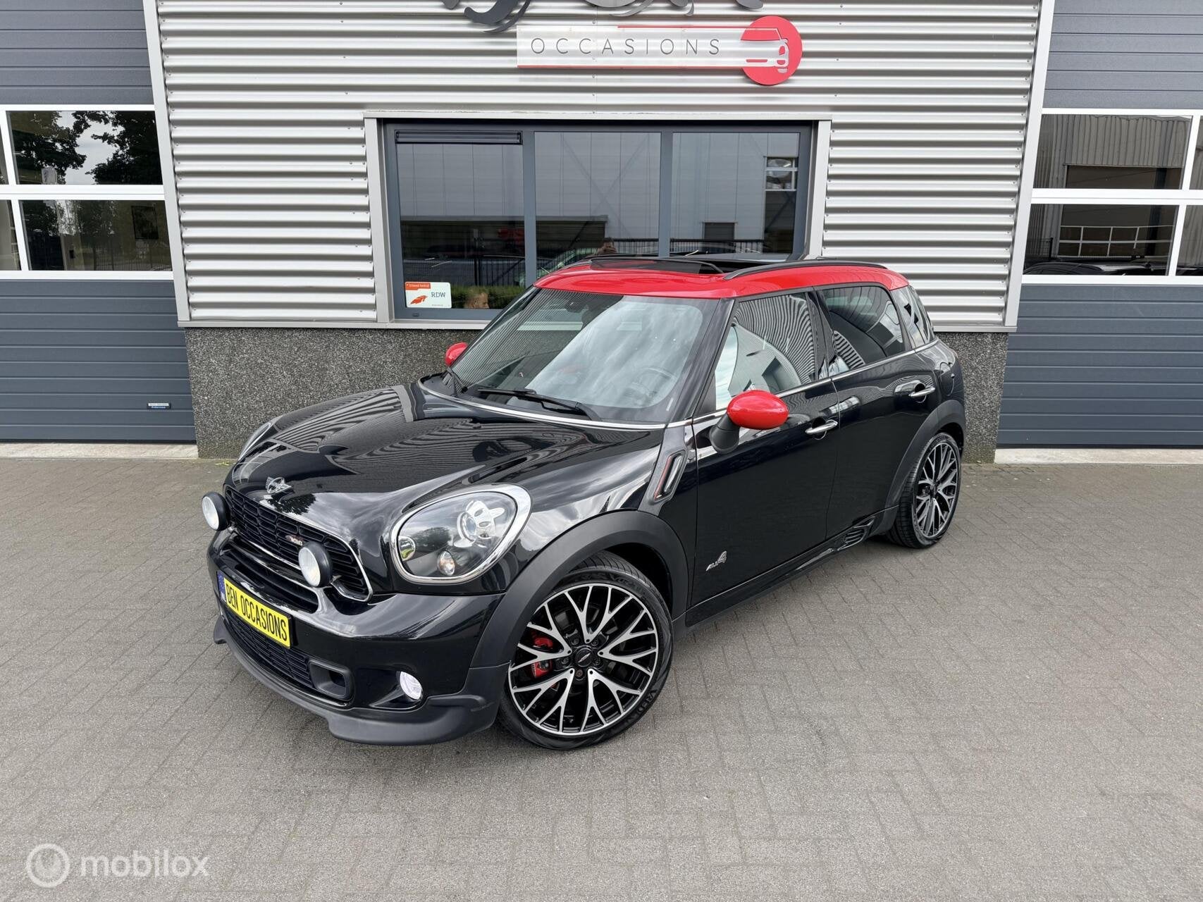 Mini Countryman 1.6 John Cooper Works ALL4 Chili TOPSTAAT!, Auto's, Gebruikt, Zwart, Vierwielaandrijving, Automatische klimaatregeling
