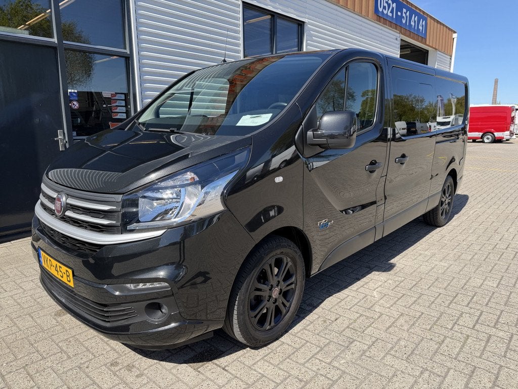 Fiat Talento 2.0 MultiJet 170pk automaat L2H1 SX DC 5 persoo, Auto's, Bestelauto's, Stof, Gebruikt, 4 cilinders, Zwart