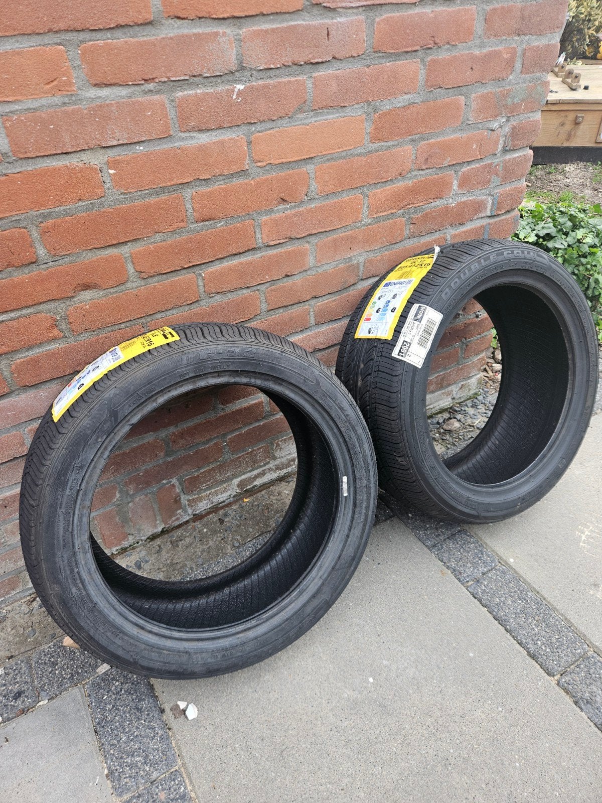 Nieuwe banden 205/45r16, Ophalen, Nieuw