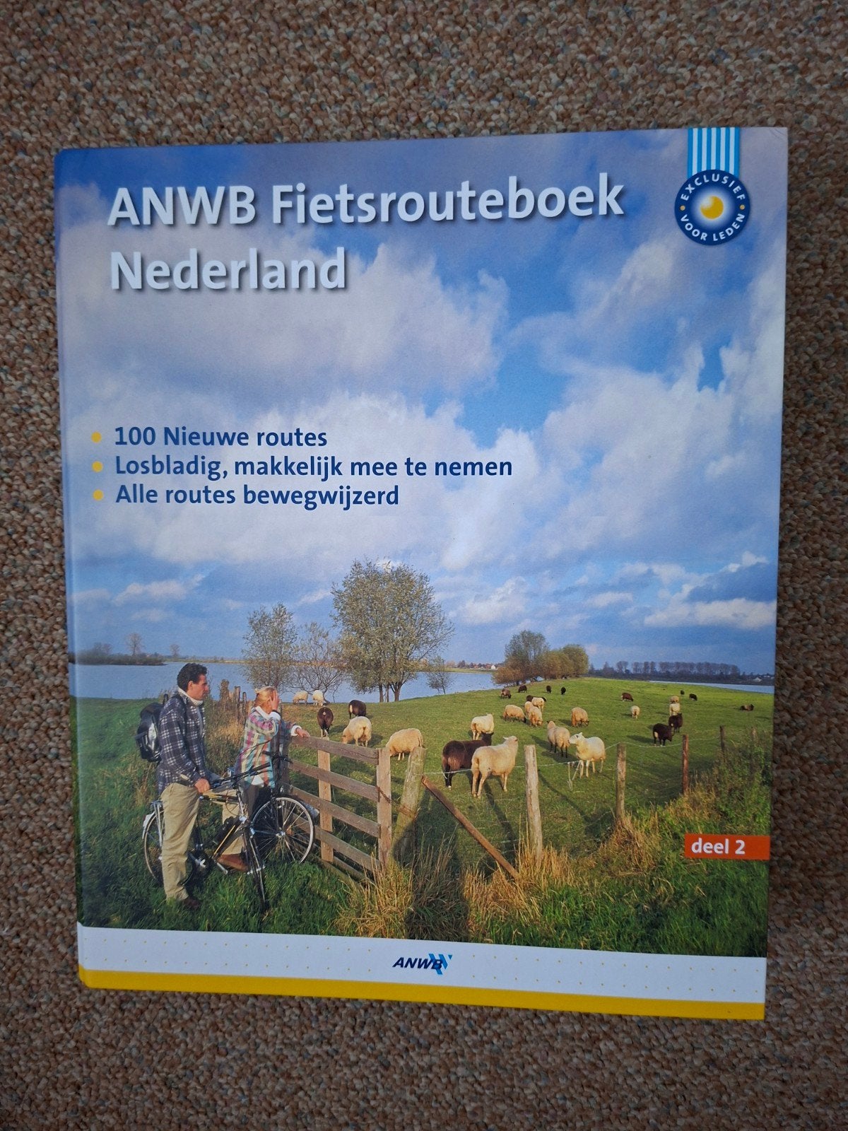 ANWB Fietsrouteboek Nederland - Deel 2, ANWB, Fiets- of Wandelgids, Ophalen of Verzenden, Zo goed als nieuw