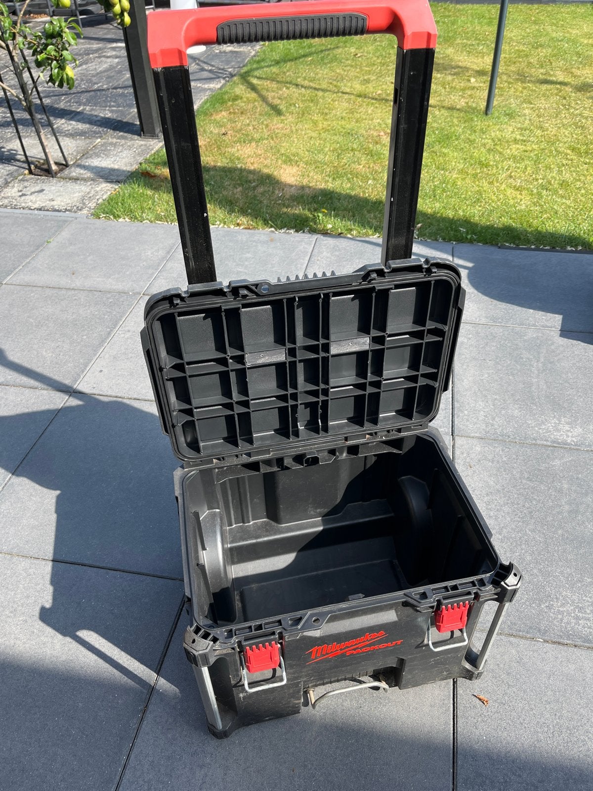 Milwaukee PACKOUT Trolley Box - Gereedschapskoffer op wielen, Ophalen, Gebruikt