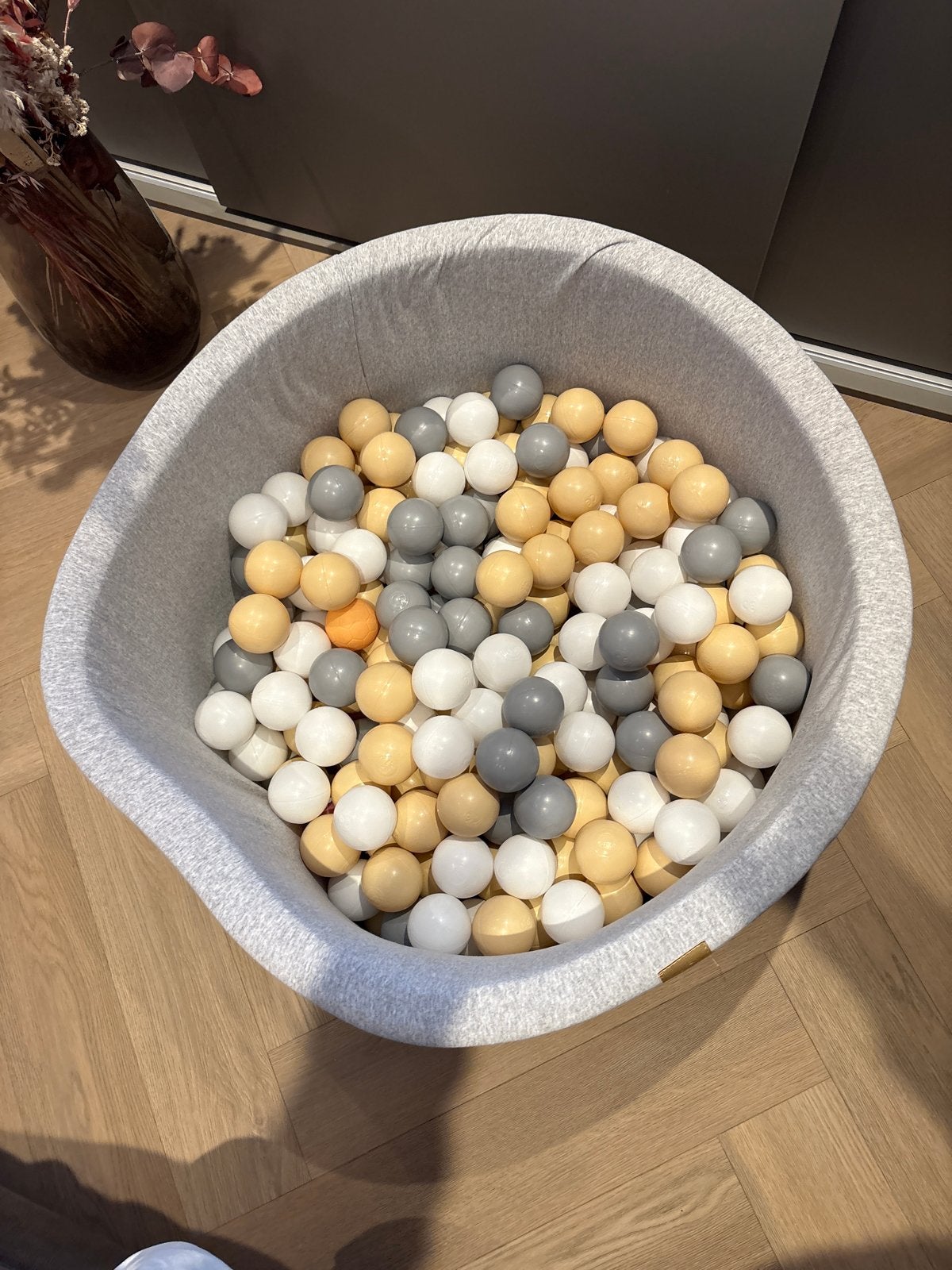 Ballenbak voor kinderen - Grijs met gekleurde ballen, Ophalen, Zo goed als nieuw, Jongen of Meisje