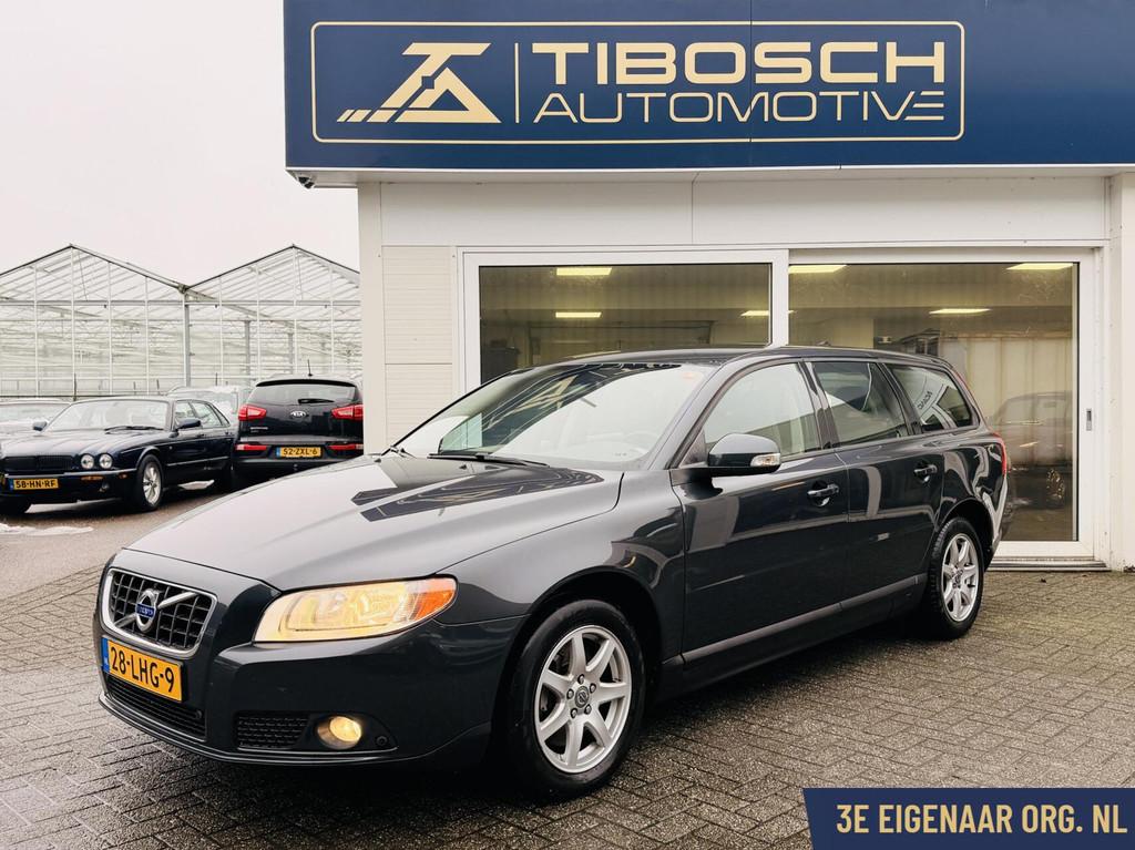 Volvo V70 2.5T AUT 5 CIL Apk “27 Momentum PDC Navi Bluetoo, Auto's, Volvo, Beige, Leder en Stof, 2521 cc, 1567 kg