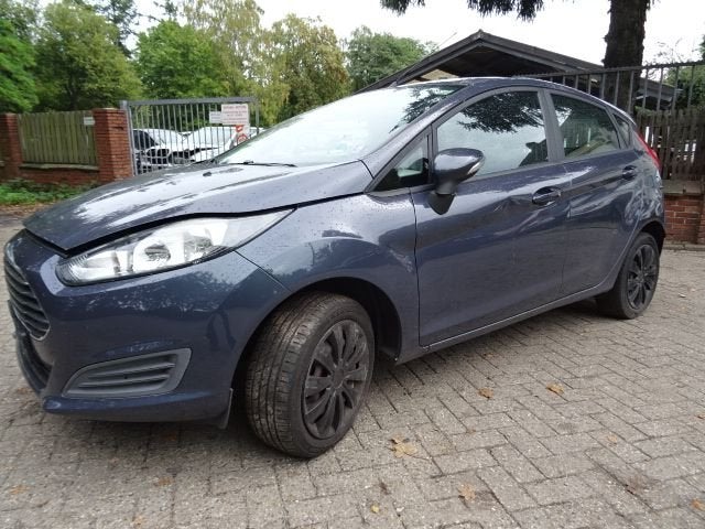 Ford Fiesta Bj 2015 1.0 ecoboost motorschade 5 deurs  173000, Gebruikt, -, -, Ophalen of Verzenden