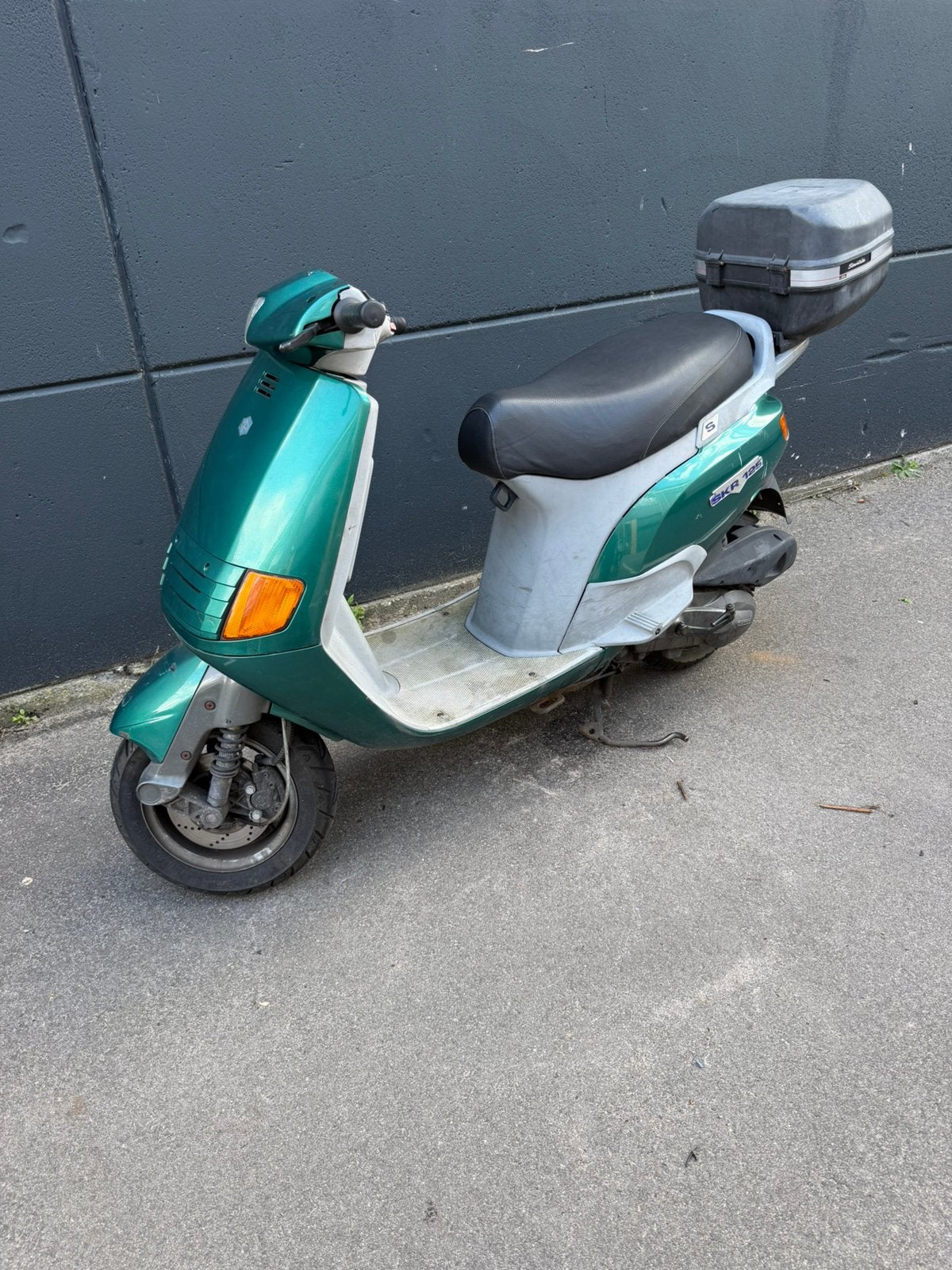 Piaggio skr 125 cc duits topstaat, Ophalen, Tweetakt, Maximaal 45 km/u, 125 cc
