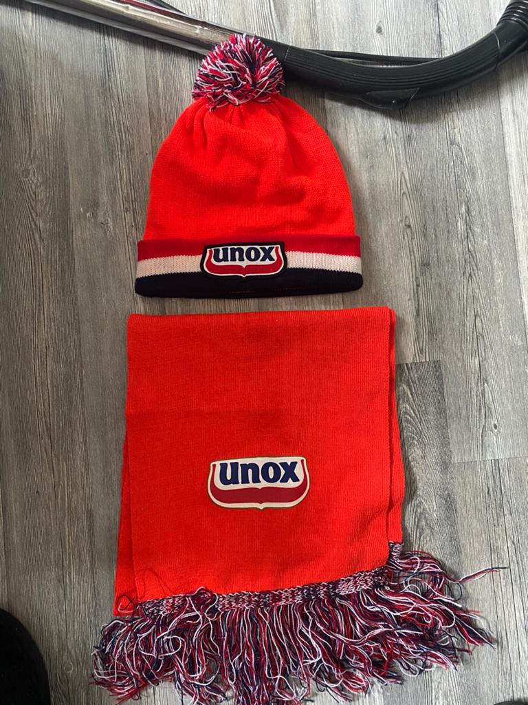 Unox muts en sjaal, Ophalen of Verzenden, Zo goed als nieuw, Kleding