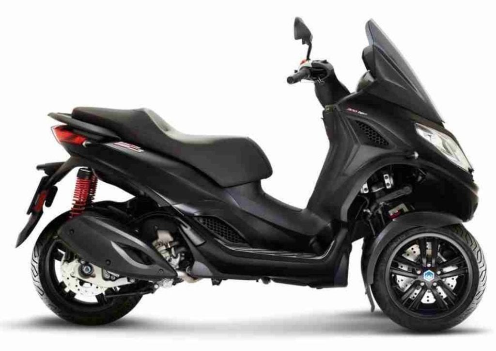 Piaggio MP3 300CC HPE Sport 3943km b.j. 2023 mat zwart, 300 cc, Motorrijbewijs A, Gebruikt, Particulier