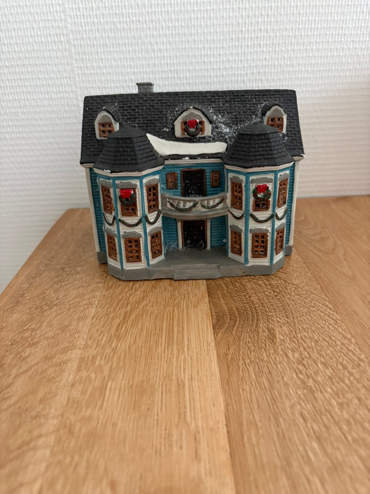 Lemax 1995 kerst huisje, Diversen, Ophalen of Verzenden, Zo goed als nieuw