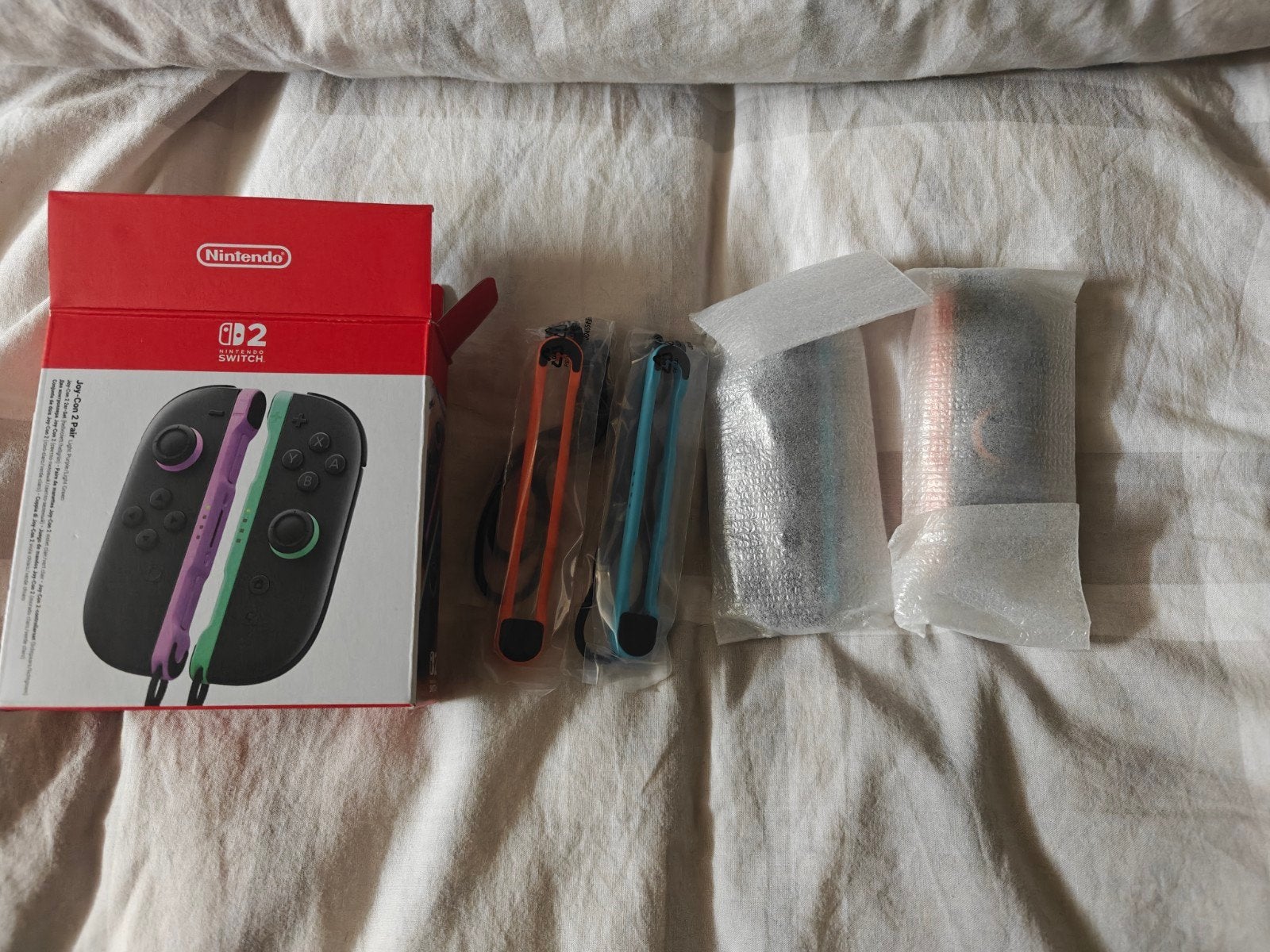 Nintendo Switch 2 Joy Cons (Rood & Blauw), Ophalen, Overige controllers, Nieuw, Draadloos