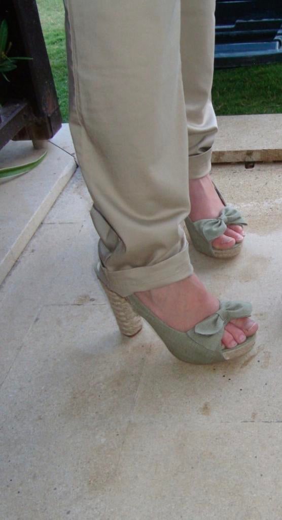 Wide fit! Y2K retro pumps - platform peep toe heels strikje, Pumps, Ophalen of Verzenden, Gedragen, Groen