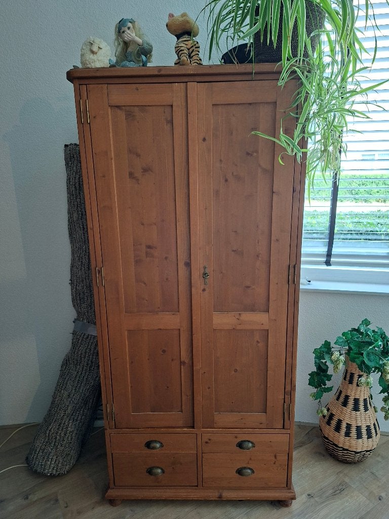 Computer/tv kast, Ophalen, Gebruikt, Geloogd Grenen, 70 tot 120 cm
