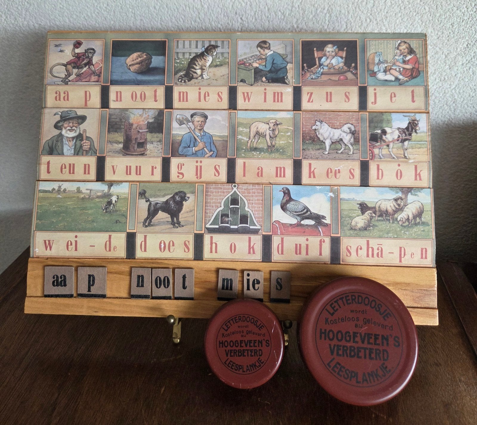 Vintage Hoogeveen's Verbeterd Leesplankje ('Aap Noot Mies'), Ophalen of Verzenden