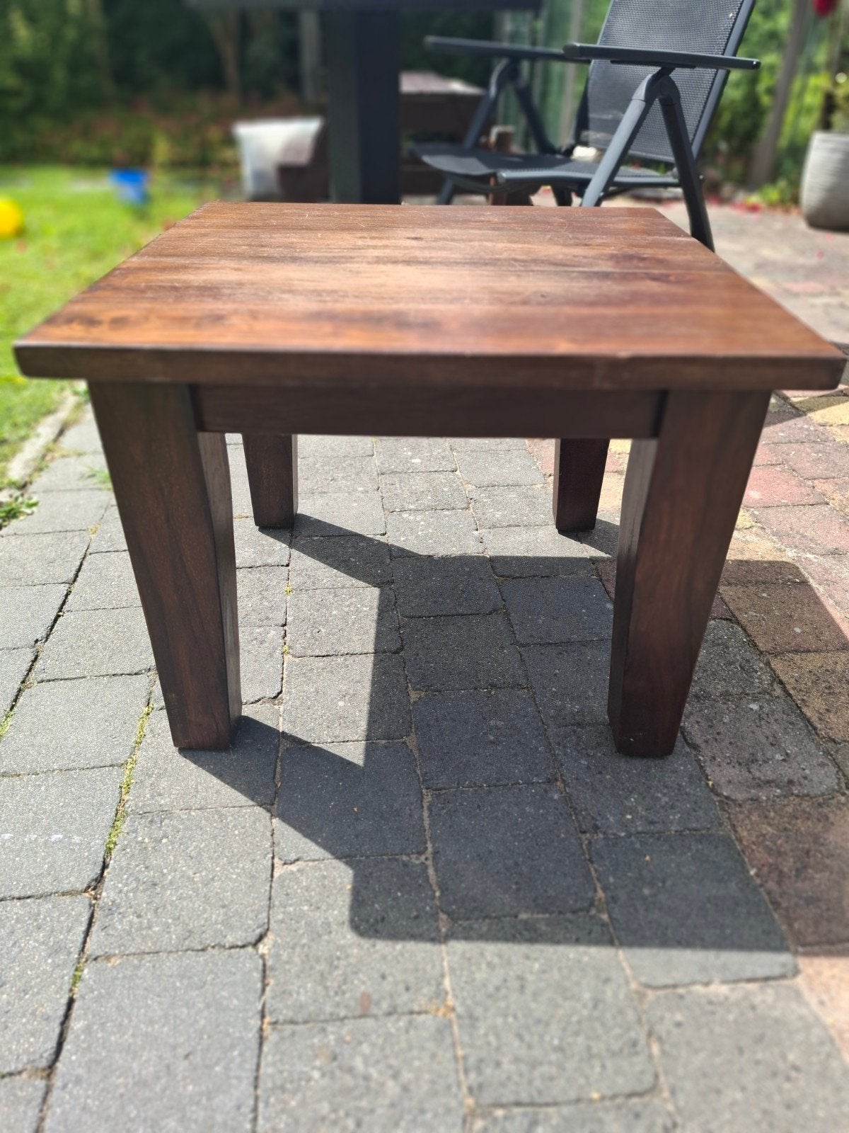 Houten bijzettafel - vierkant, Huis en Inrichting, Ophalen, Gebruikt, 50 tot 100 cm, Vierkant