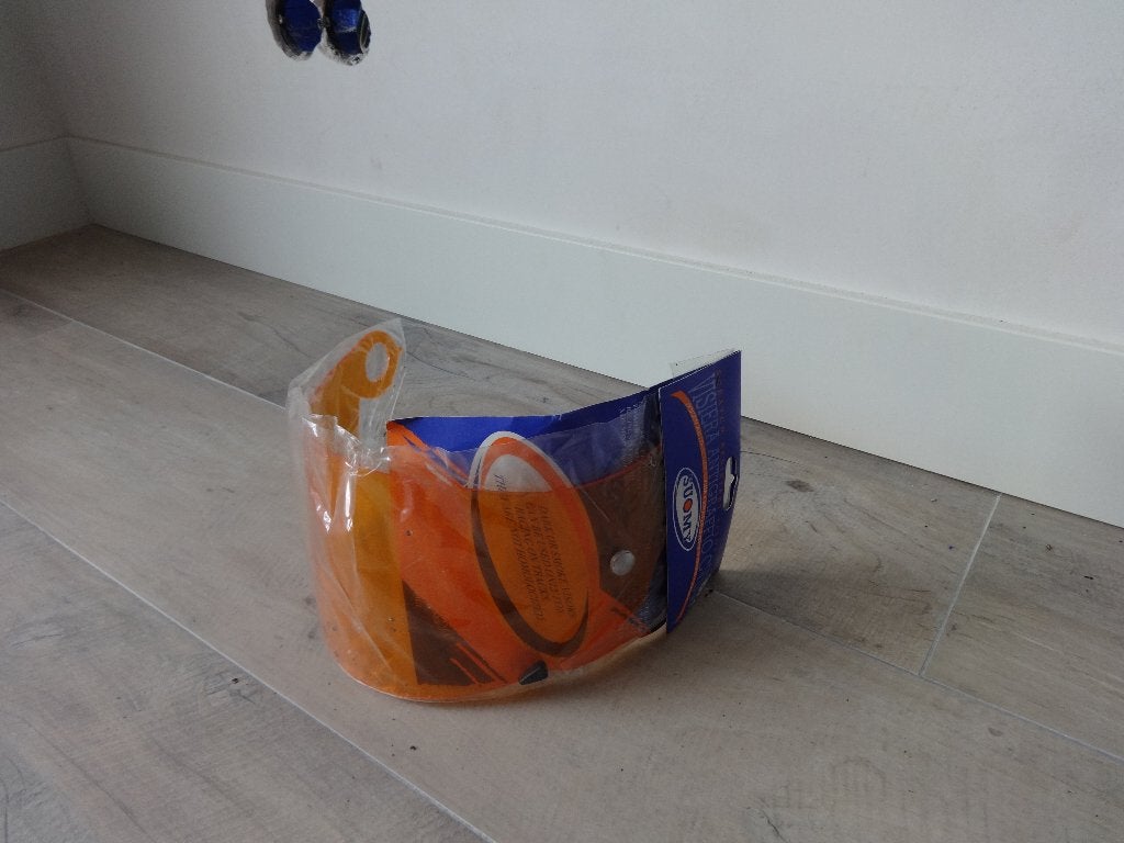 Vizier oranje (regenvizier) voor Suomy Spec 1R helm NIEUW, Motoren, Kleding | Motorhelmen, Ophalen of Verzenden, Nieuw met kaartje