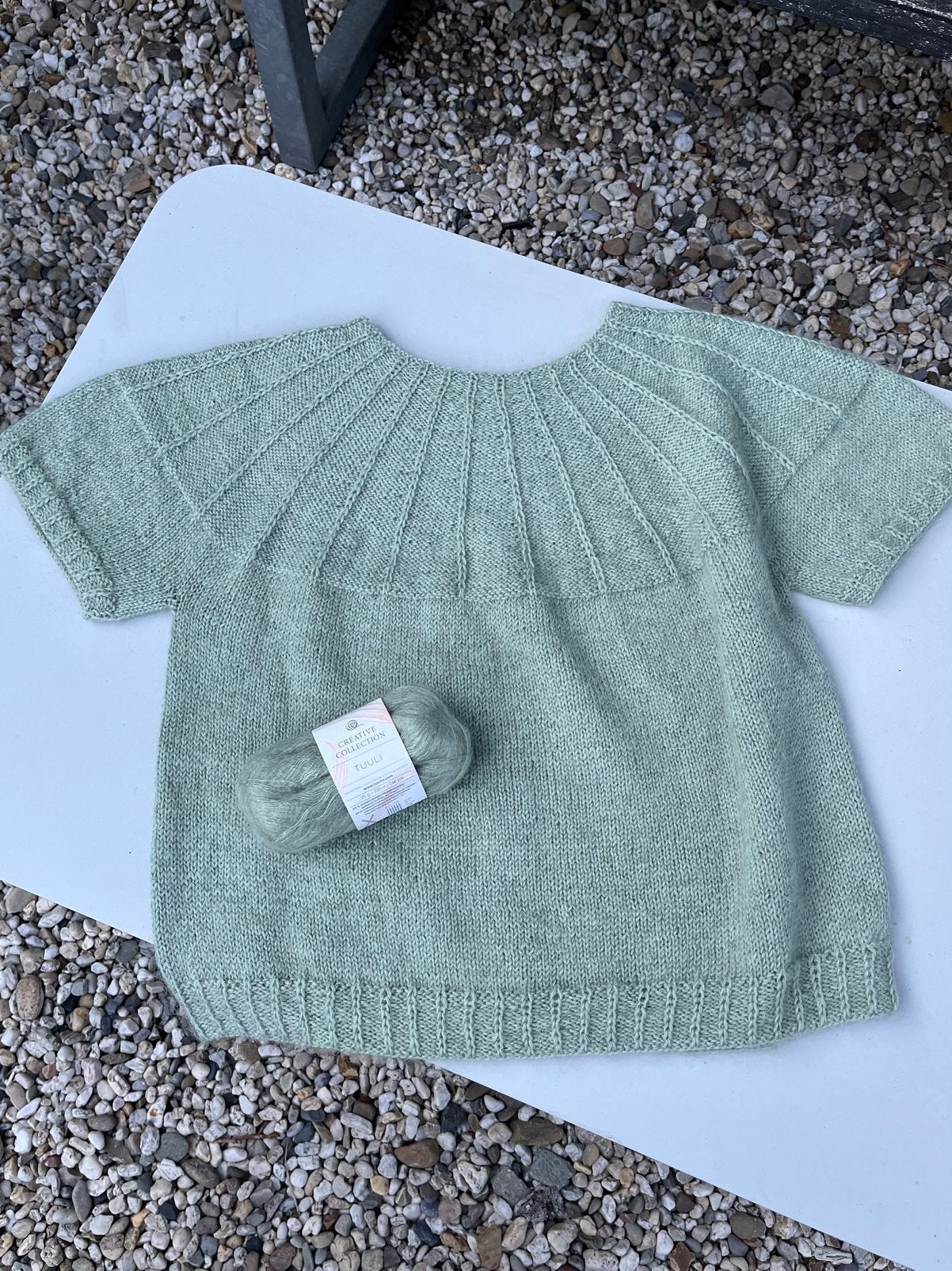 Handgemaakt truitje maat M(Novita wol), Kleding | Dames, Truien en Vesten, Ophalen of Verzenden, Nieuw, Maat 38/40 (M), Groen