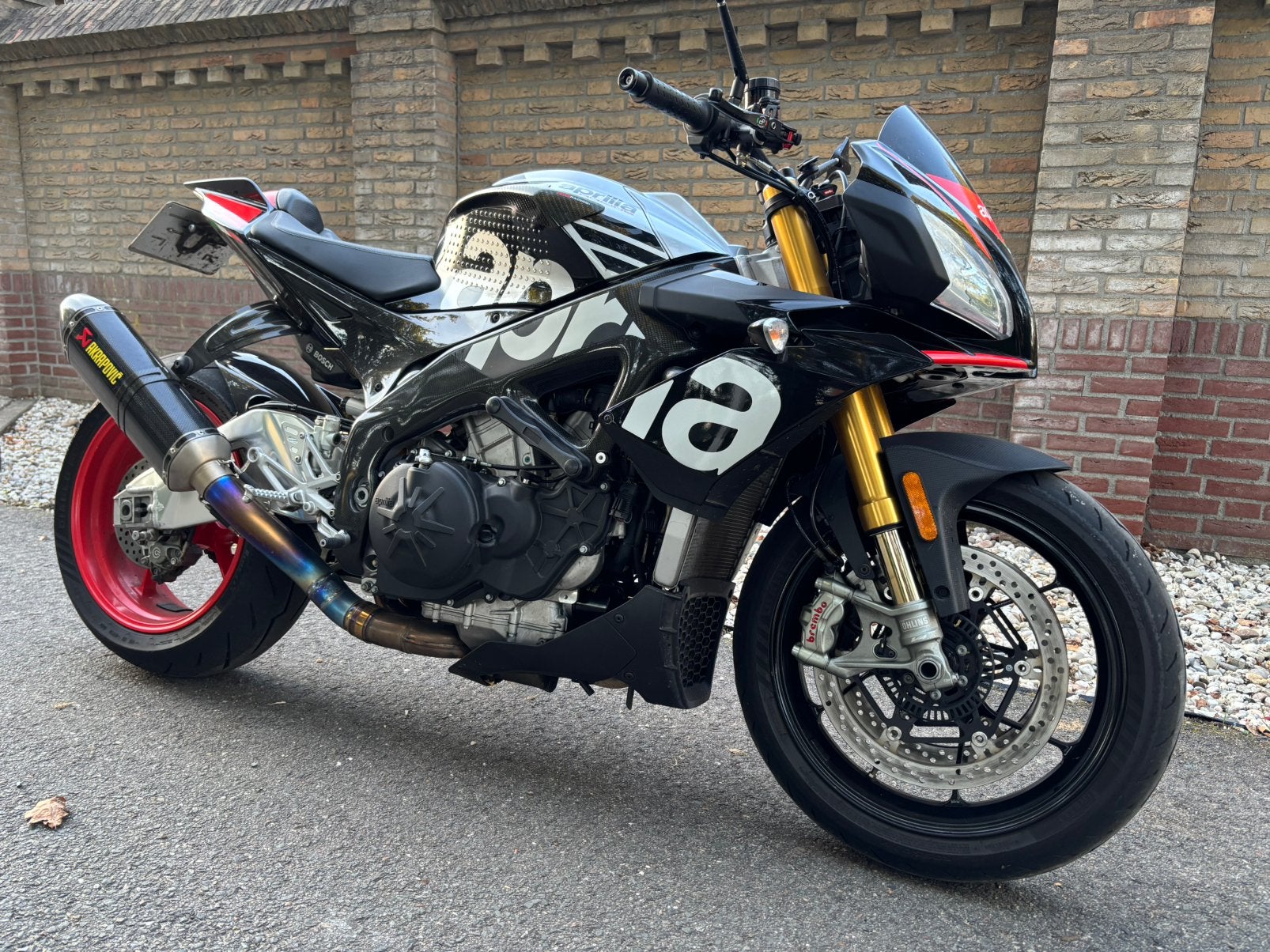 Najaarsprijs! Unieke Aprilia Tuono V4 1100 Factory bj. 2018, Motorrijbewijs A, Gebruikt, Particulier, Meer dan 35 kW