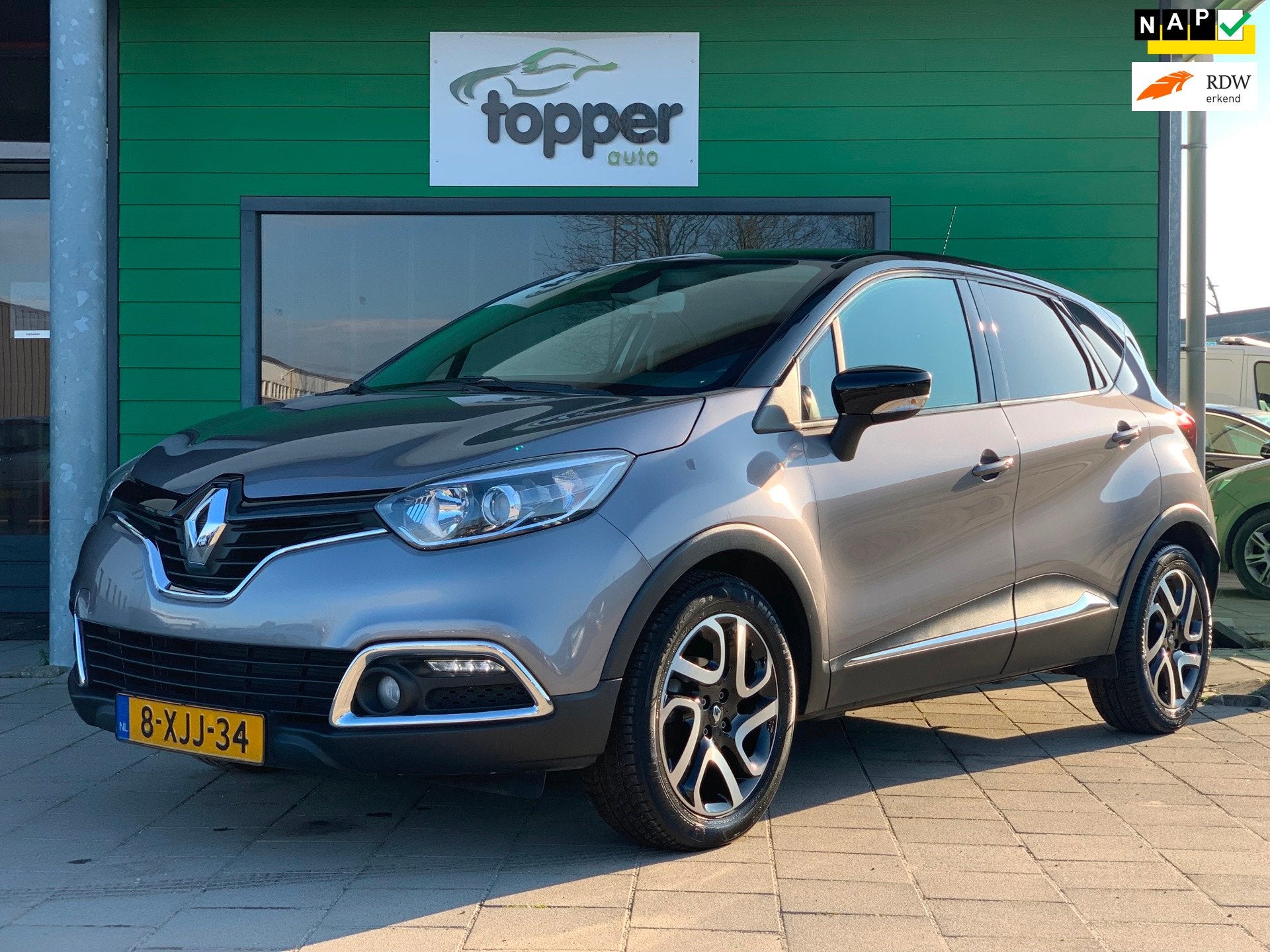 Renault Captur 0.9 TCe Dynamique|1e Eigenaar|Navigatie|Clima, Voorwielaandrijving, Gebruikt, Automatische klimaatregeling, Origineel Nederlands