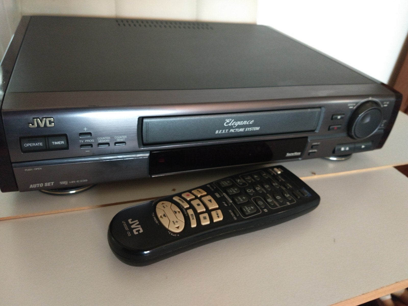 goede Jvc Vhs Videorecorder HR-E239EG, Ophalen, Gebruikt, VHS-speler of -recorder