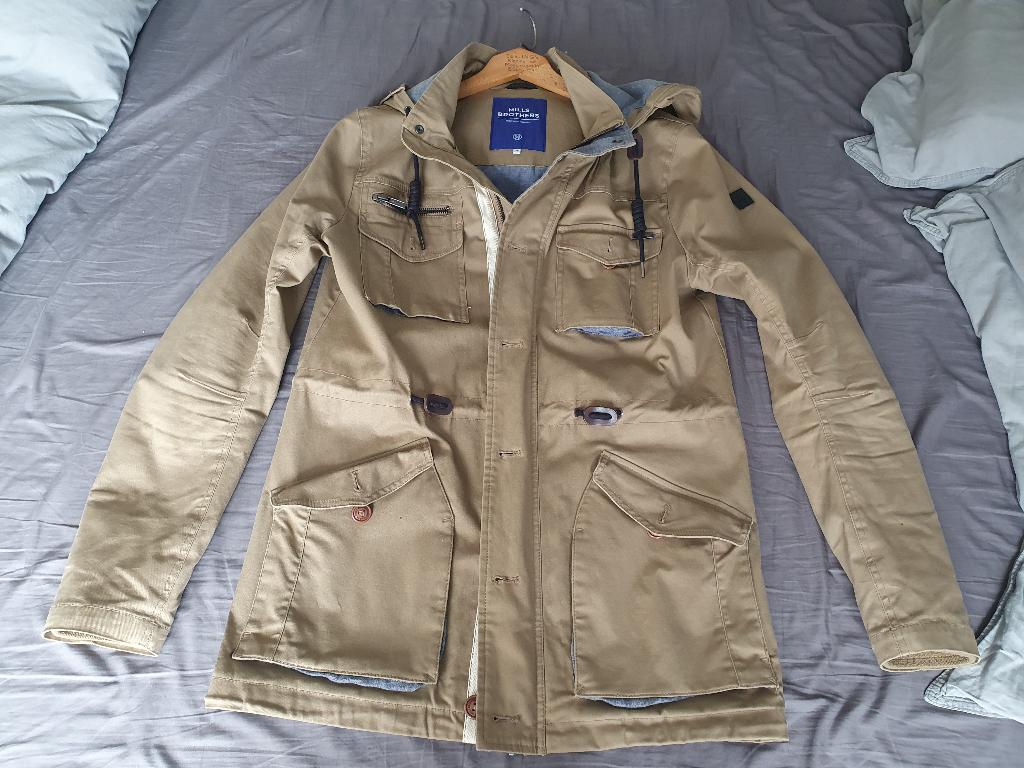 Mills Brothers parka / voorjaarsjas khaki / beige mt M ZGAN, Kleding | Heren, Maat 48/50 (M), Beige, Ophalen of Verzenden, Zo goed als nieuw