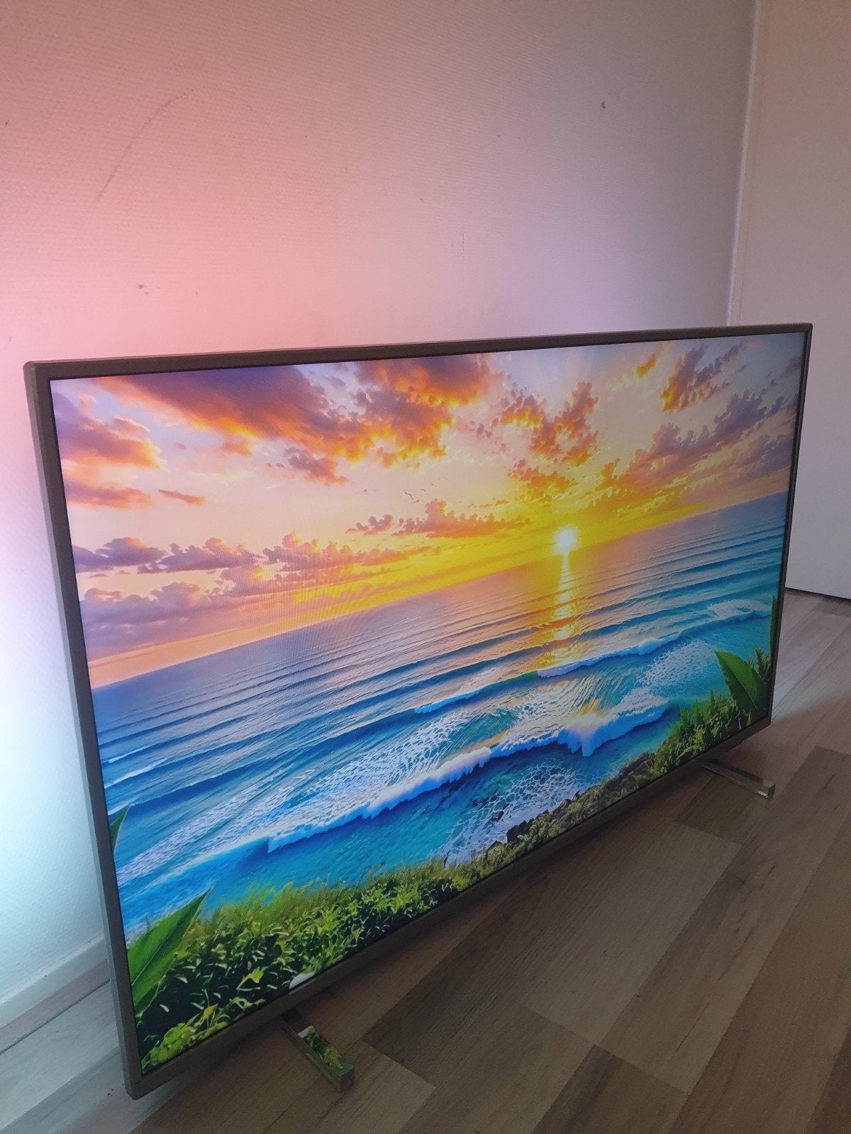 Philips 50 inch 4K Smart TV met 3-zijdig Ambilight–wifi Apps, Ophalen, Philips, 50 Hz, Zo goed als nieuw