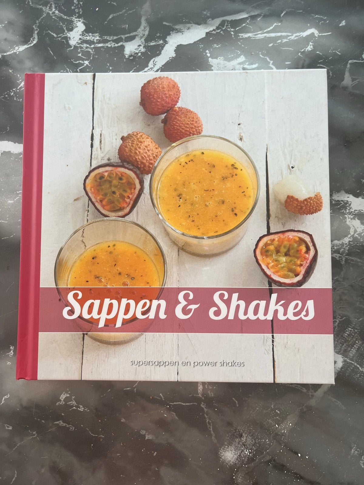 Sappen & Shakes boek, Boeken, Kookboeken, Zo goed als nieuw, Overige typen, Overige gebieden, Gezond koken, Ophalen of Verzenden